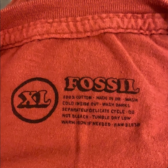 Fossil men’s t shirt . Size x large - Picture 3 of 3